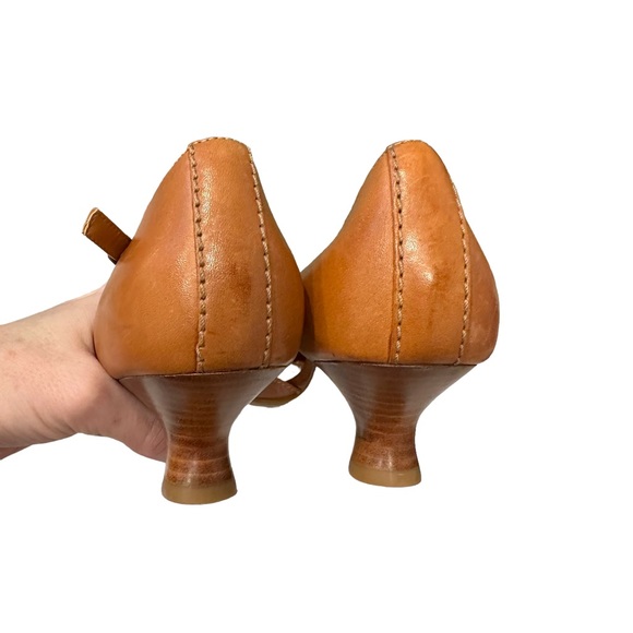 KENNETH COLE REACTION FOR J JILL Brown Leather Kitten Heel Weaved Sandals Size 7 - Picture 9 of 10